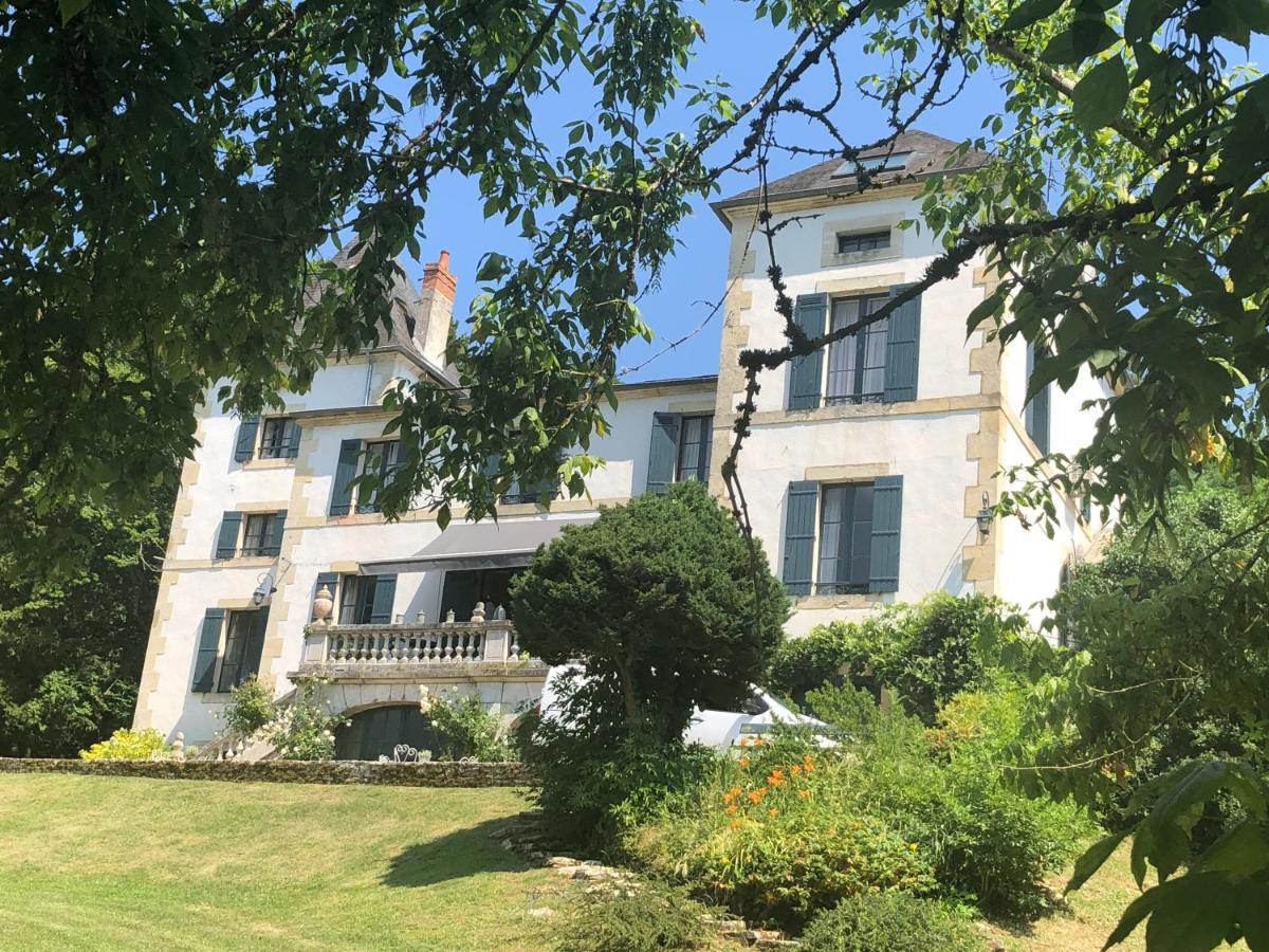 ホテルDomaine Du Val D'アテュール エクステリア 写真